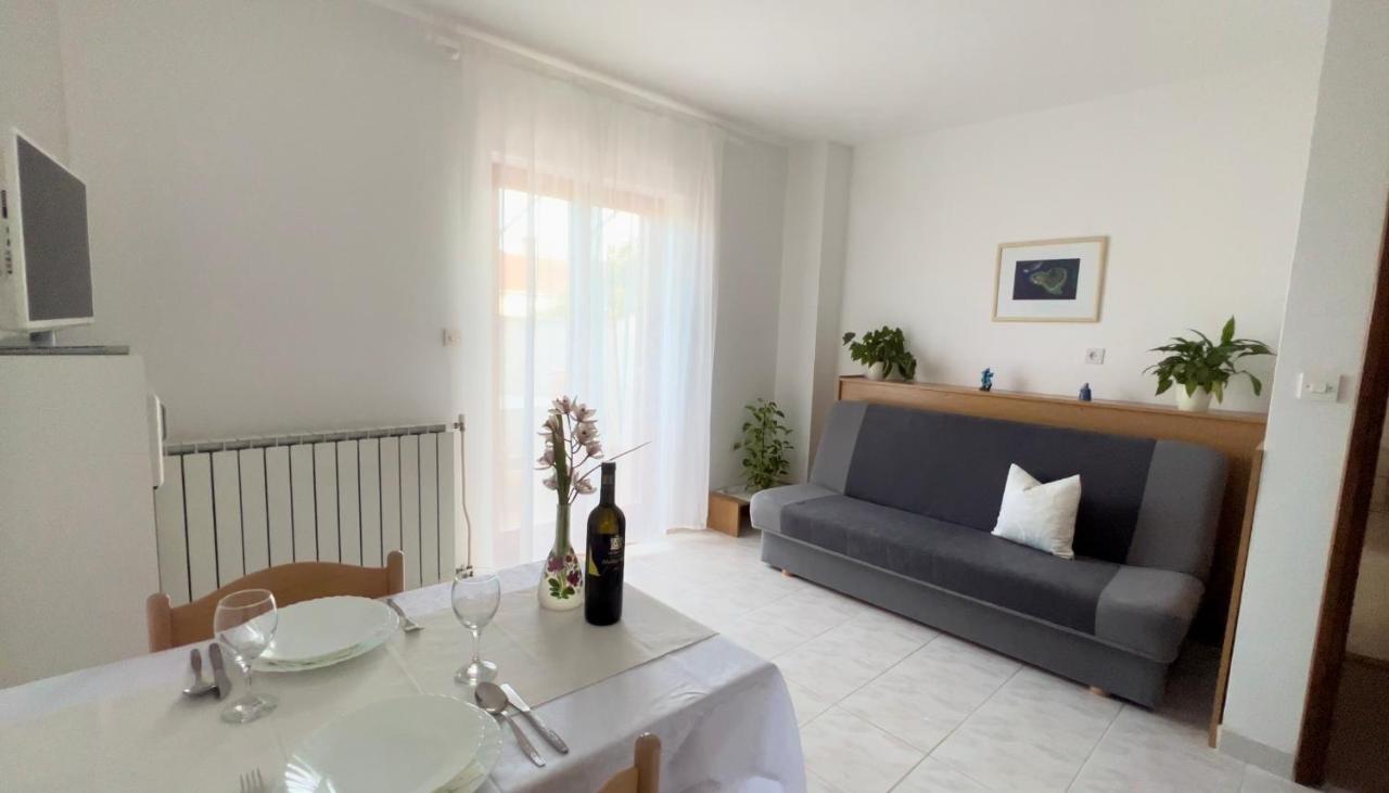 Martin Apartments Ровинь Экстерьер фото